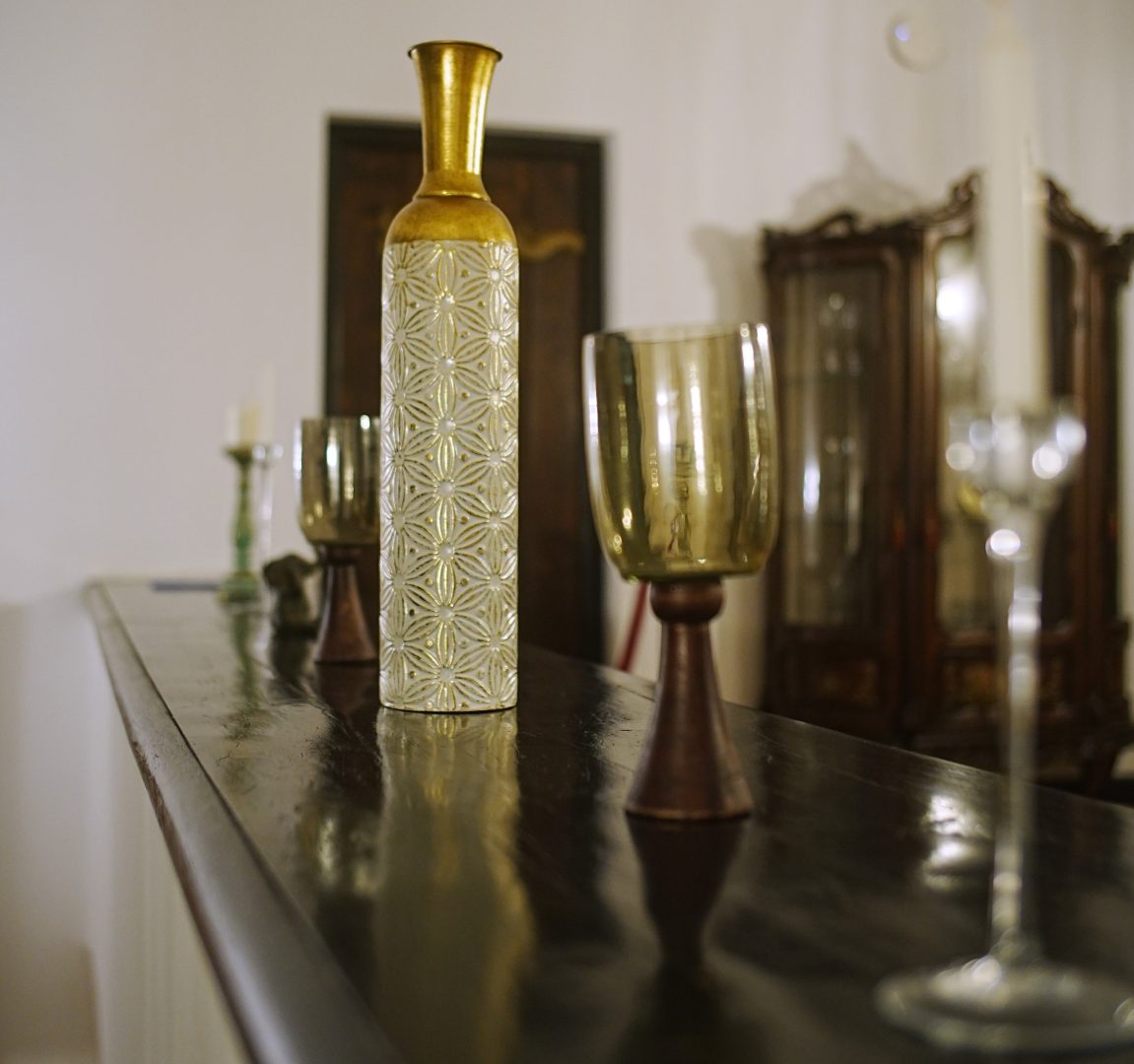 Art. History. Experience. – Descoperă magia icoanelor vechi în expoziția unică de la Casa Tătărăscu